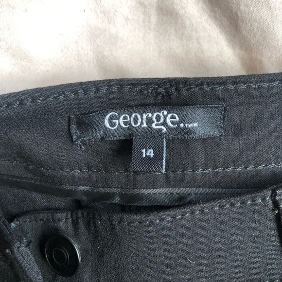 Plus size black pants - Picture 6 of 7